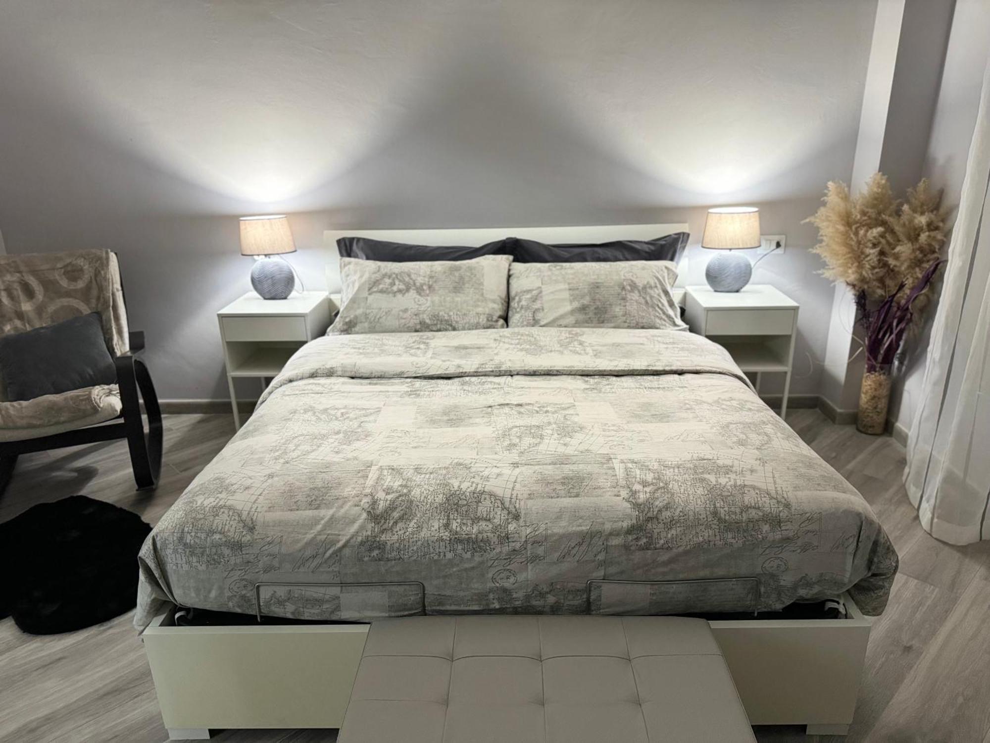 Trento House Zona Stazione Centro Storico Apartment Parma Bagian luar foto
